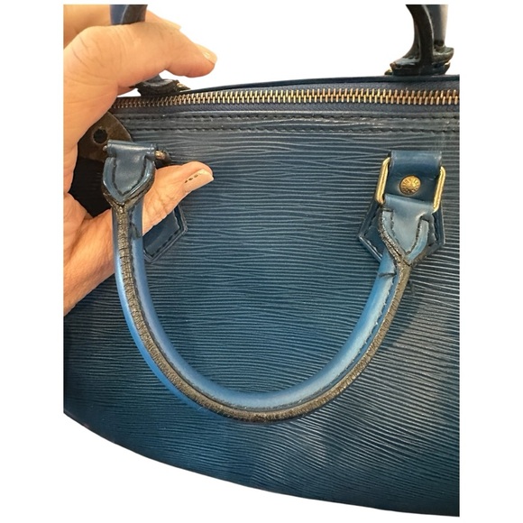 LOUIS VUITTON Speedy 30 Blue Epi Leather Boston Hand Bag Purse - Picture 13 of 15